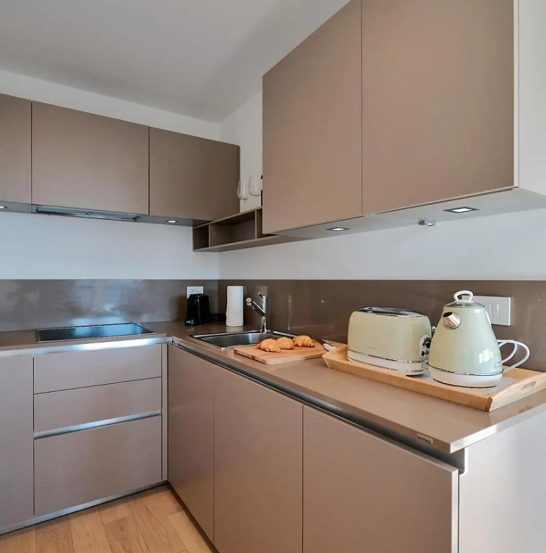 Duomo Suite In The Center Of Milan Apartment
